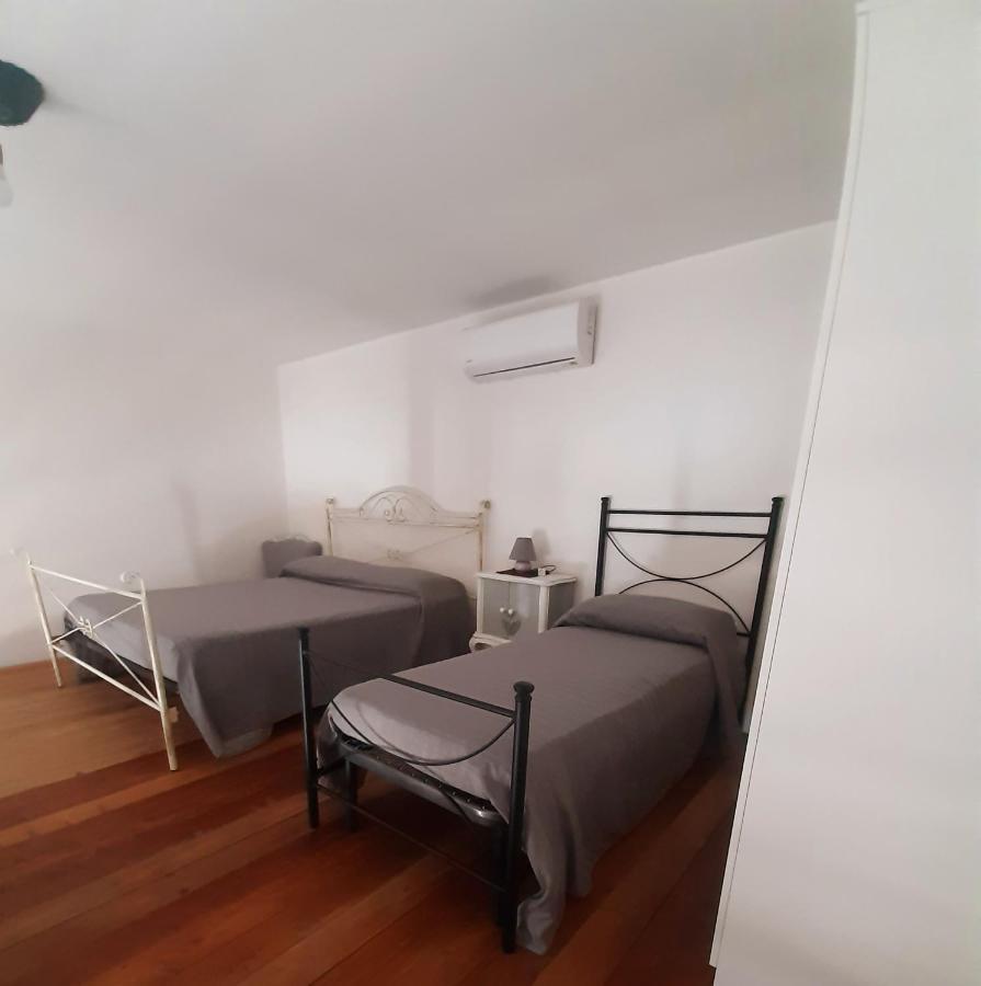 Pompei Vesevus Apartament Boscotrecase ภายนอก รูปภาพ