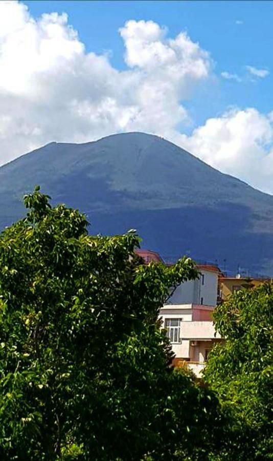 Pompei Vesevus Apartament Boscotrecase ภายนอก รูปภาพ